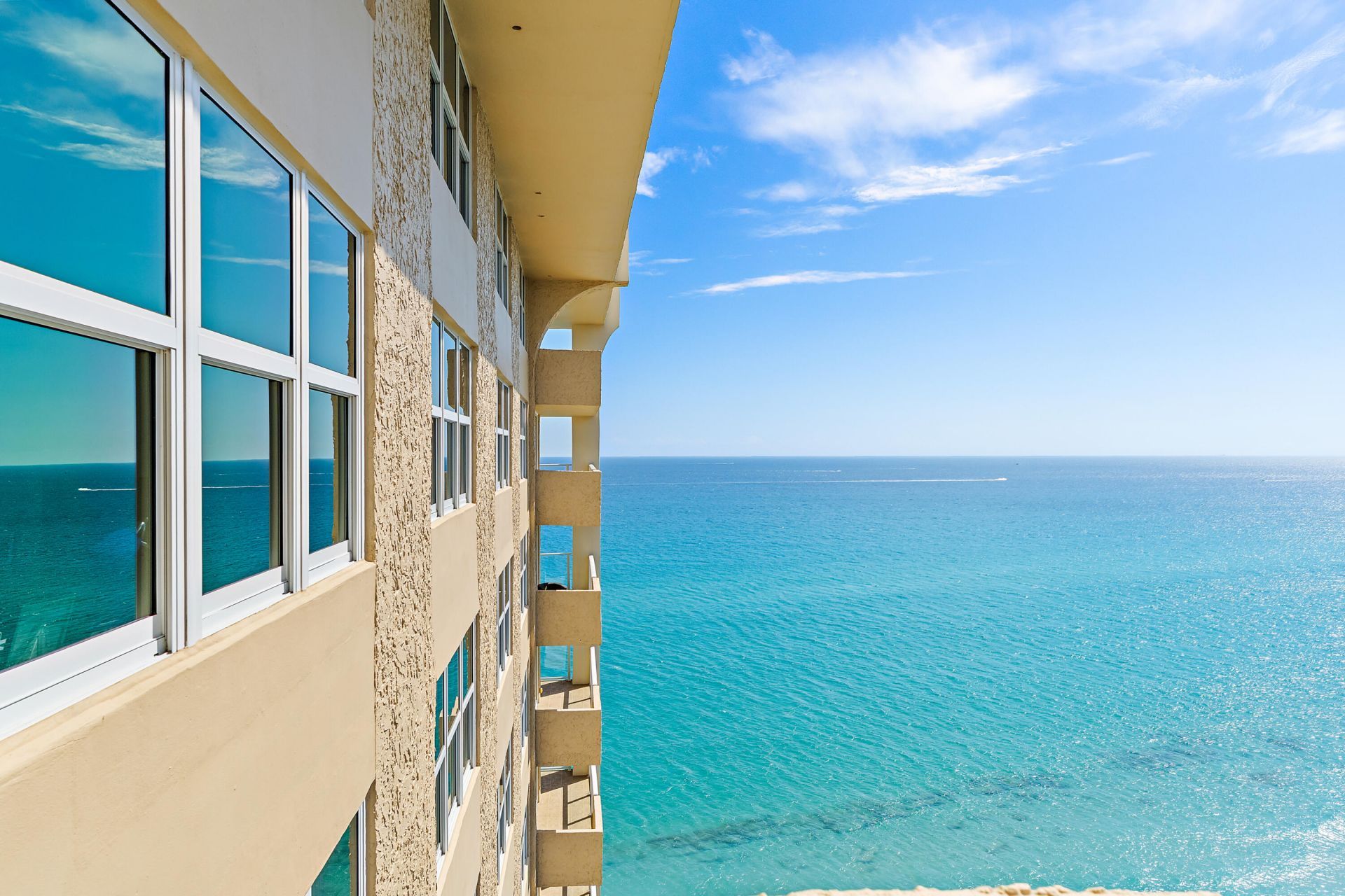 5440 N Ocean Drive, Unit PH205, Singer Island, FL 33404 Photo