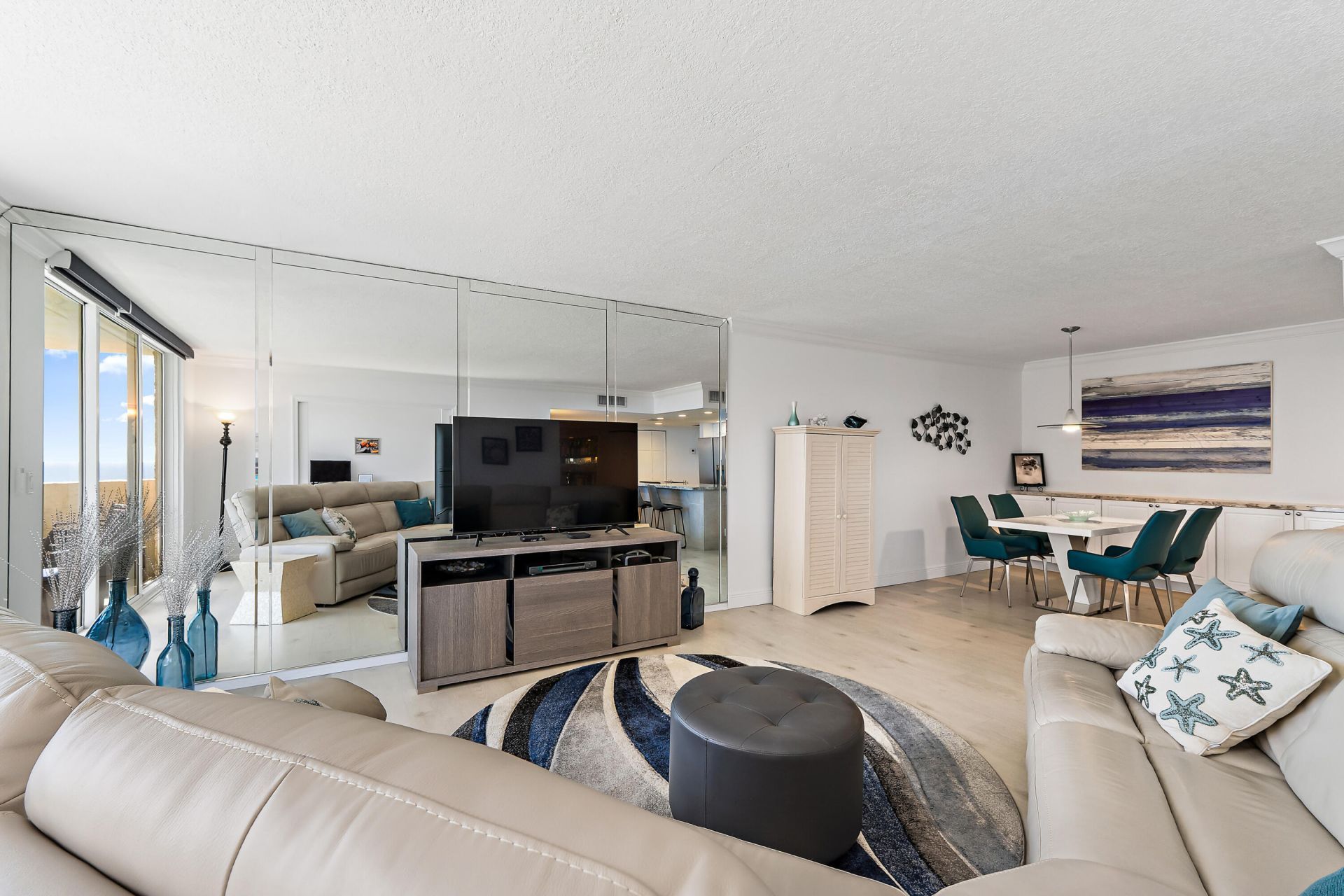 5440 N Ocean Drive, Unit PH205, Singer Island, FL 33404 Photo