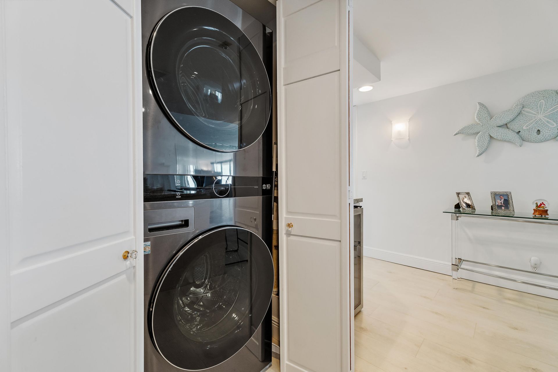 5440 N Ocean Drive, Unit PH205, Singer Island, FL 33404 Photo