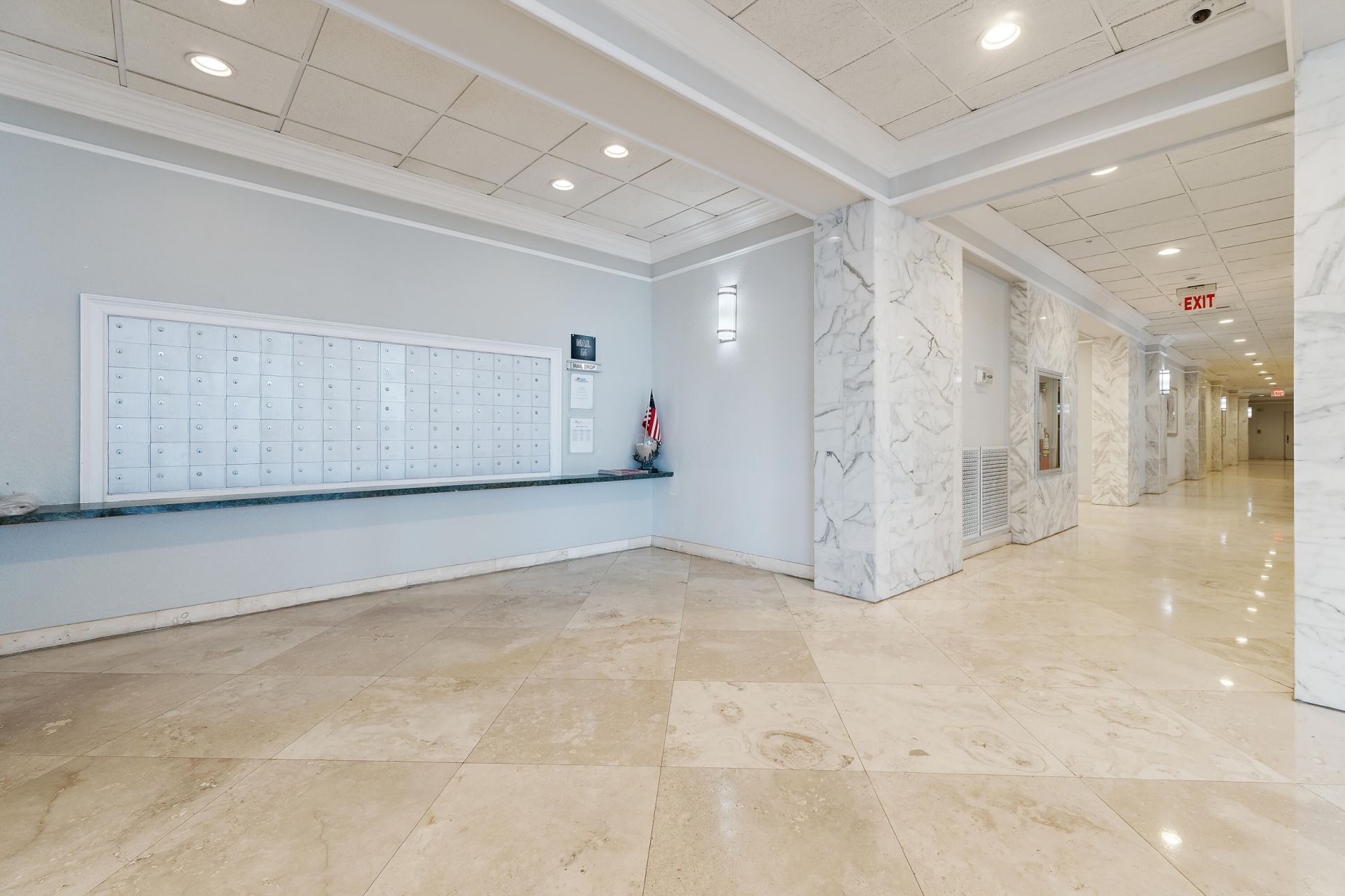 5440 N Ocean Drive, Unit PH205, Singer Island, FL 33404 Photo
