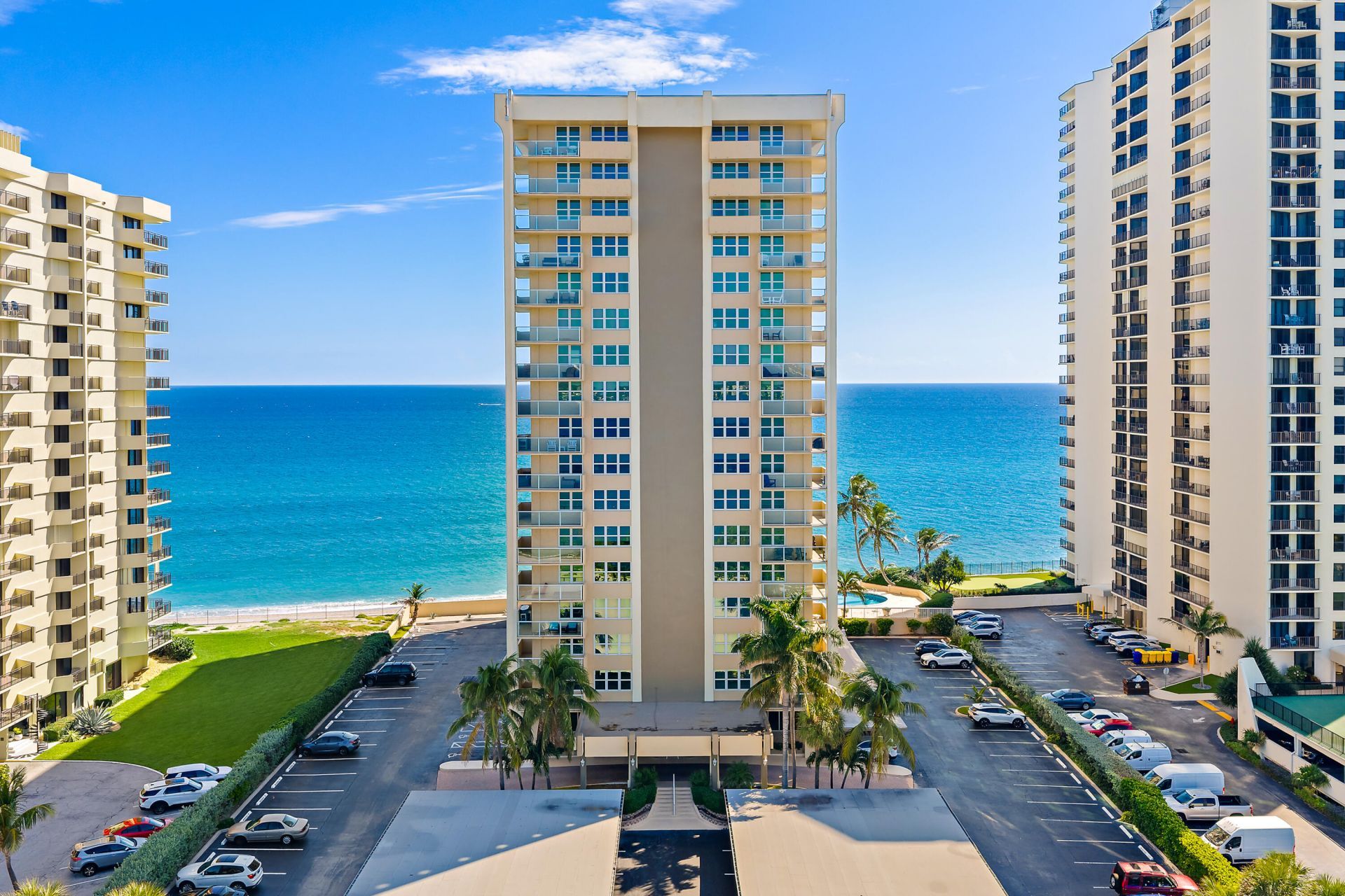 5440 N Ocean Drive, Unit PH205, Singer Island, FL 33404 Photo