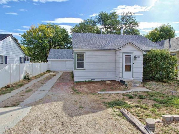 1108 S Holly St., Nampa, ID 83686