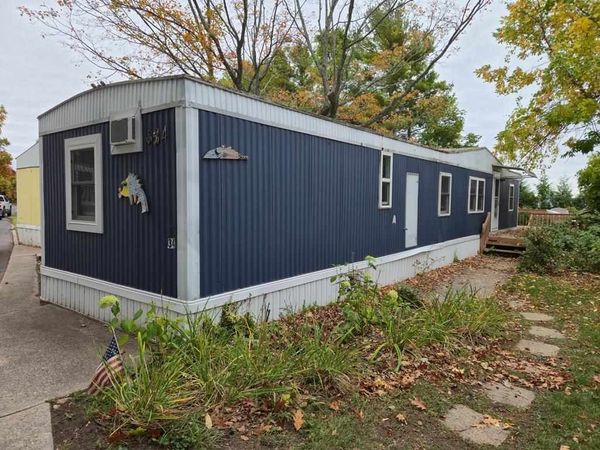 12600-34 Lake Terrace, Unit 34, Charlevoix, MI 49720