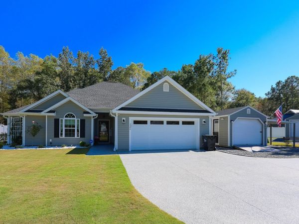 3386 Dusty Rd. , Loris, SC 29569