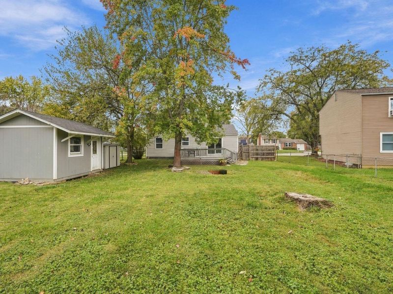 644 Dovalon Place , Galloway, OH 43119 Photo 49