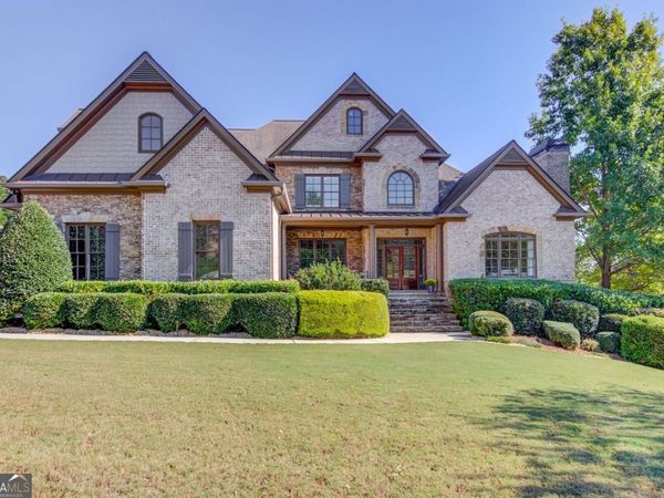 4650 Windswept Way, Flowery Branch, GA 30542