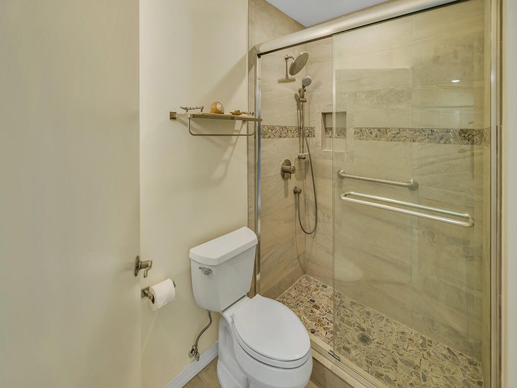9812 Leeward Avenue, Unit 30' Boat S, Key Largo, FL 33037 Photo