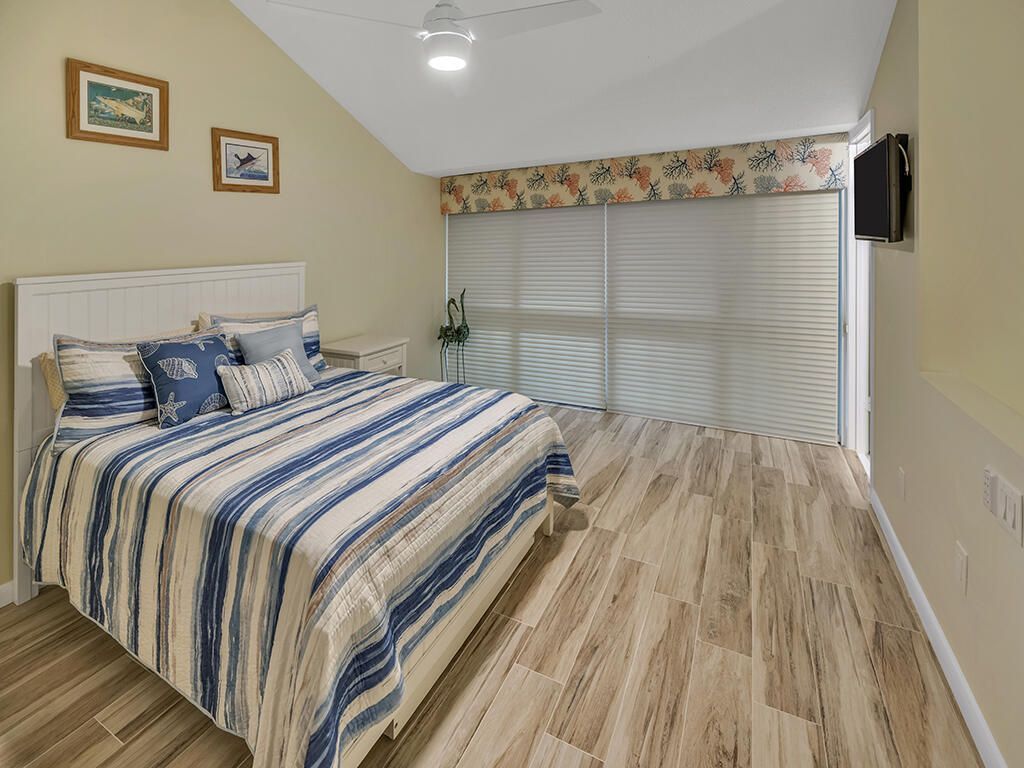 9812 Leeward Avenue, Unit 30' Boat S, Key Largo, FL 33037 Photo
