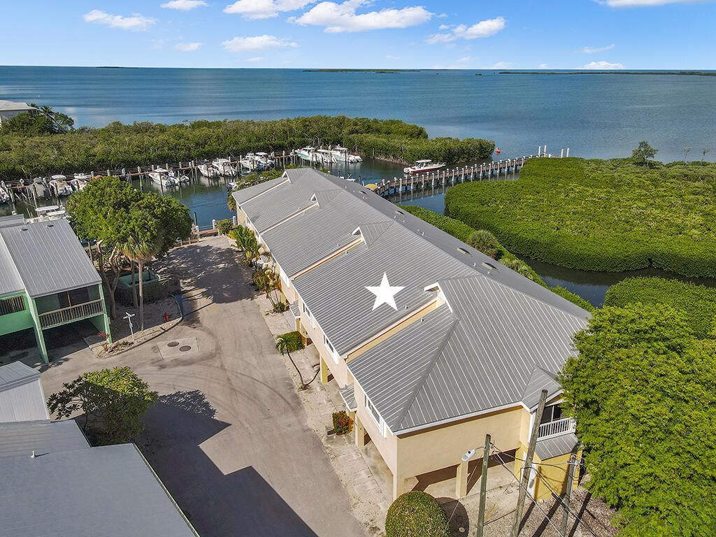 9812 Leeward Avenue, Unit 30' Boat S, Key Largo, FL 33037 Photo