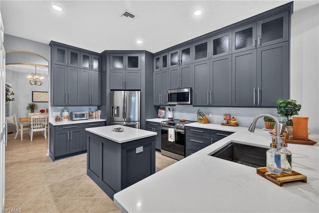 5637 Whispering Willow Way , Fort Myers, FL 33908 Photo
