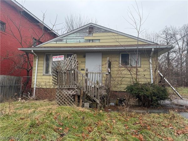 3253 E 143rd Street , Cleveland, OH 44120