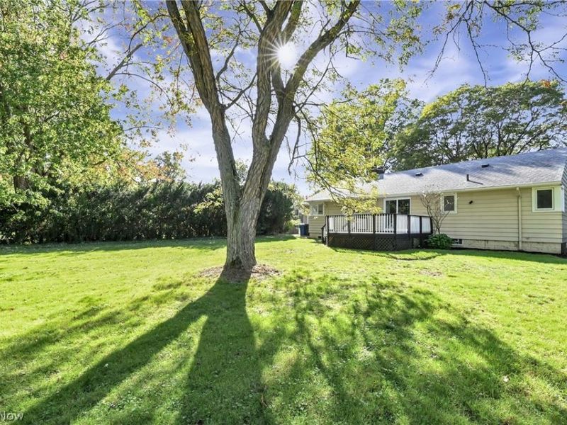 4701 Dover Center Road, North Olmsted, OH 44070 Photo 8