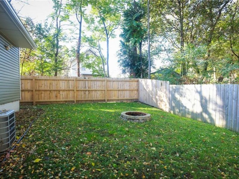 1344 Pontiac Avenue, Akron, OH 44307 Photo 14