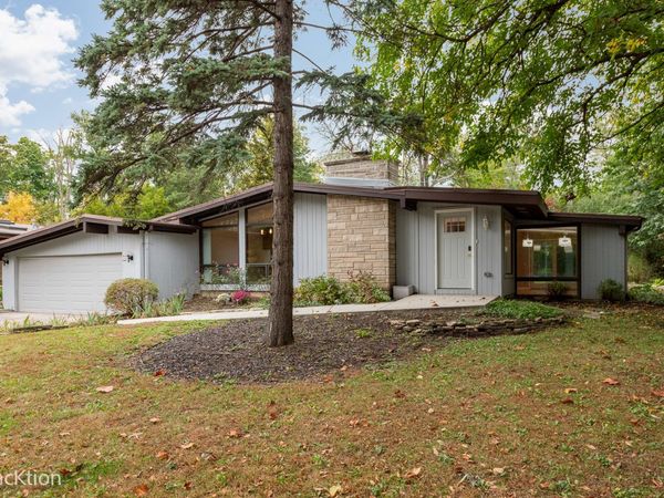 240 Shady Lane , Downers Grove, IL 60515