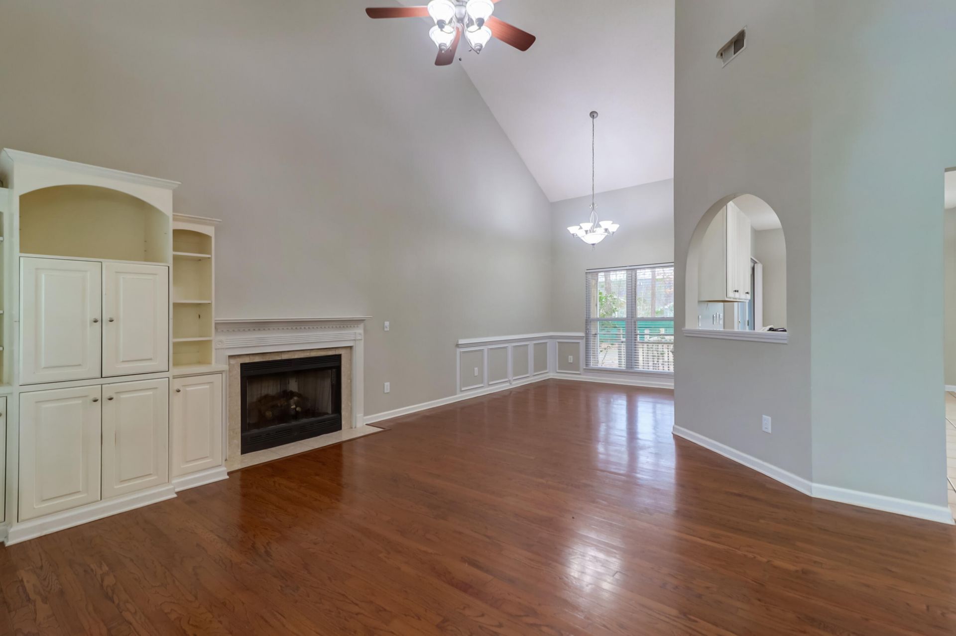 7896 Sabalridge Drive Photo 10