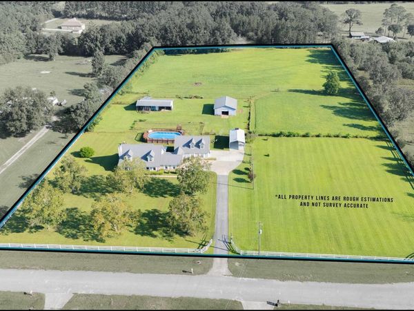 2736 Angus Cir, Molino, FL 32577