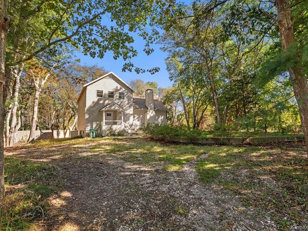 203 Head Of Pond Road , Water Mill, NY 11976