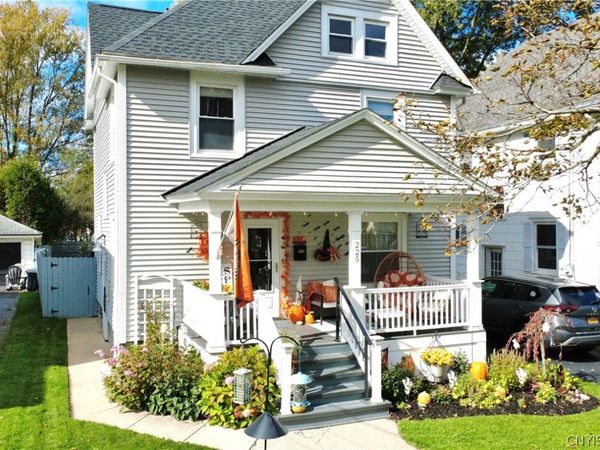 225 S Hoopes Avenue , Auburn, NY 13021