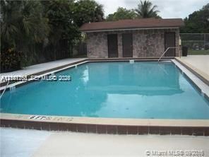 6061 Shakerwood Cir, Unit 202, Tamarac, FL 33319 Photo