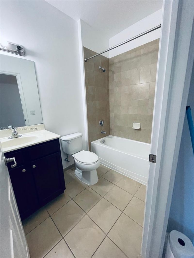 8620 NW 97th Ave , Unit 205, Doral, FL 33178 Photo
