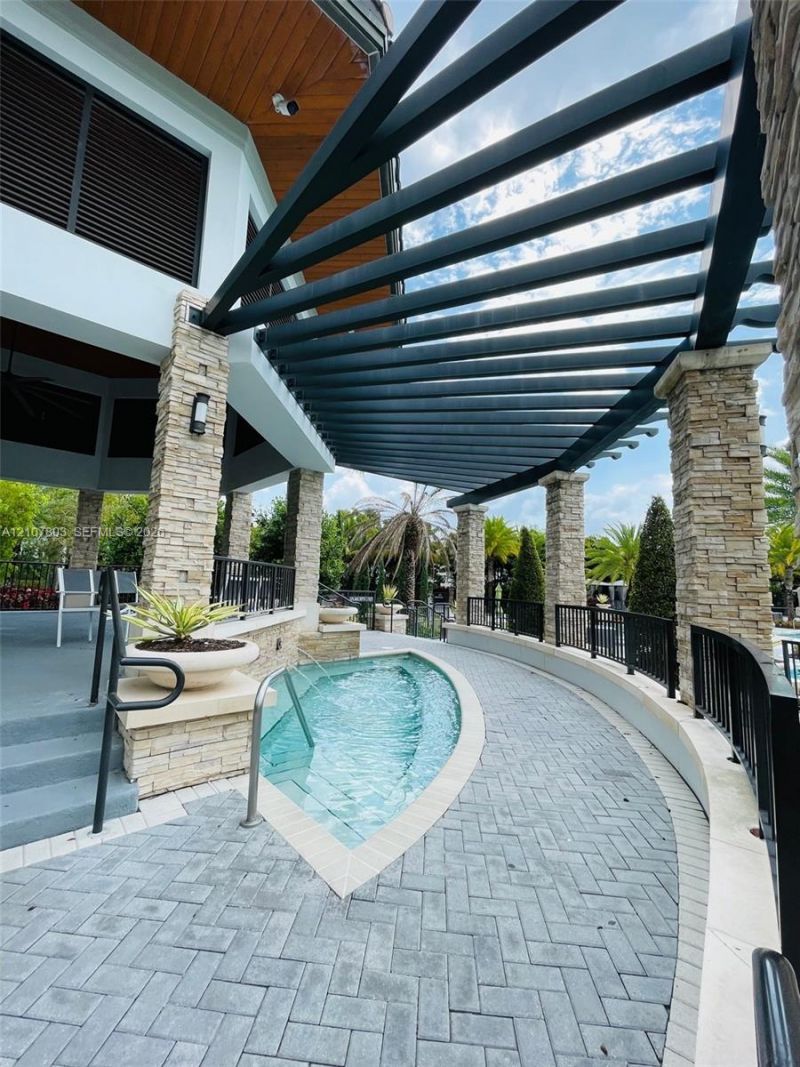 8620 NW 97th Ave , Unit 205, Doral, FL 33178 Photo