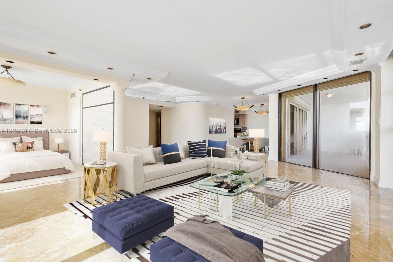 5757 Collins Ave, Unit 2106, Miami Beach, FL 33140 Photo