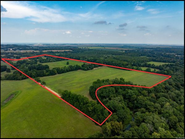 000 Blackland Road , Oil Trough, AR 72564