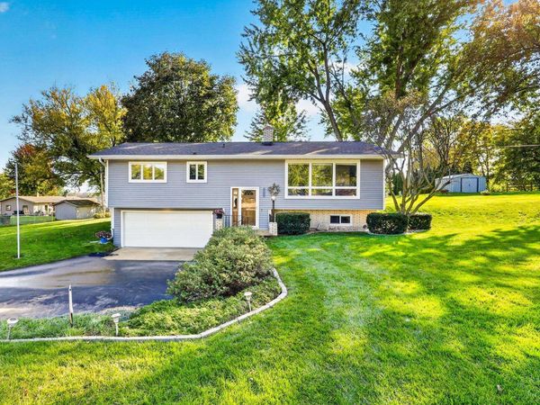 1813 Sunrise Court, Stoughton, WI 53589