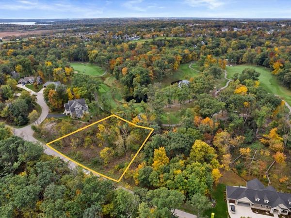 1782 Geneva National E Avenue, Geneva, WI 53147