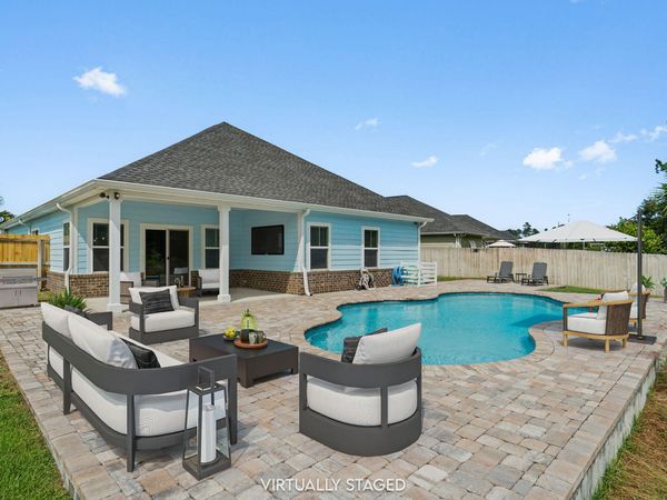 844 Whispering Creek Avenue, Freeport, FL 32439