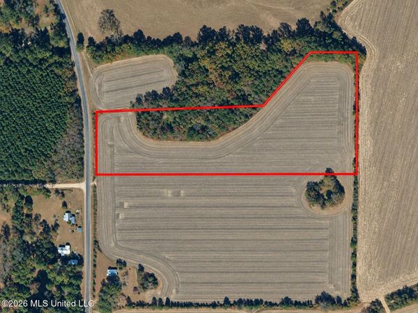 Old Hillsboro Road, Forest, MS 39074