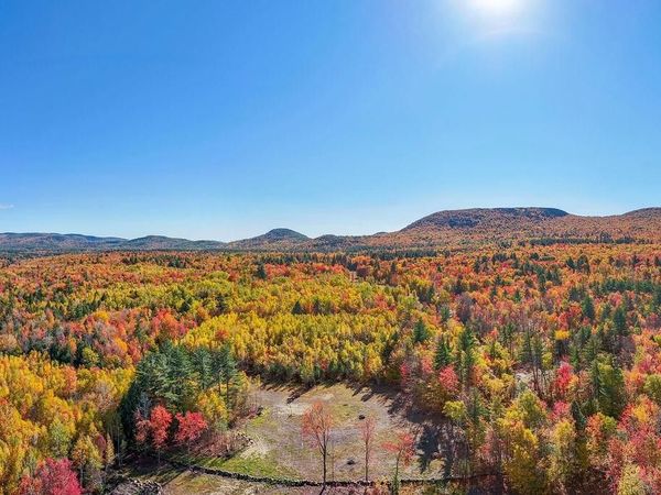 791 West Road, Bradford, NH 03221