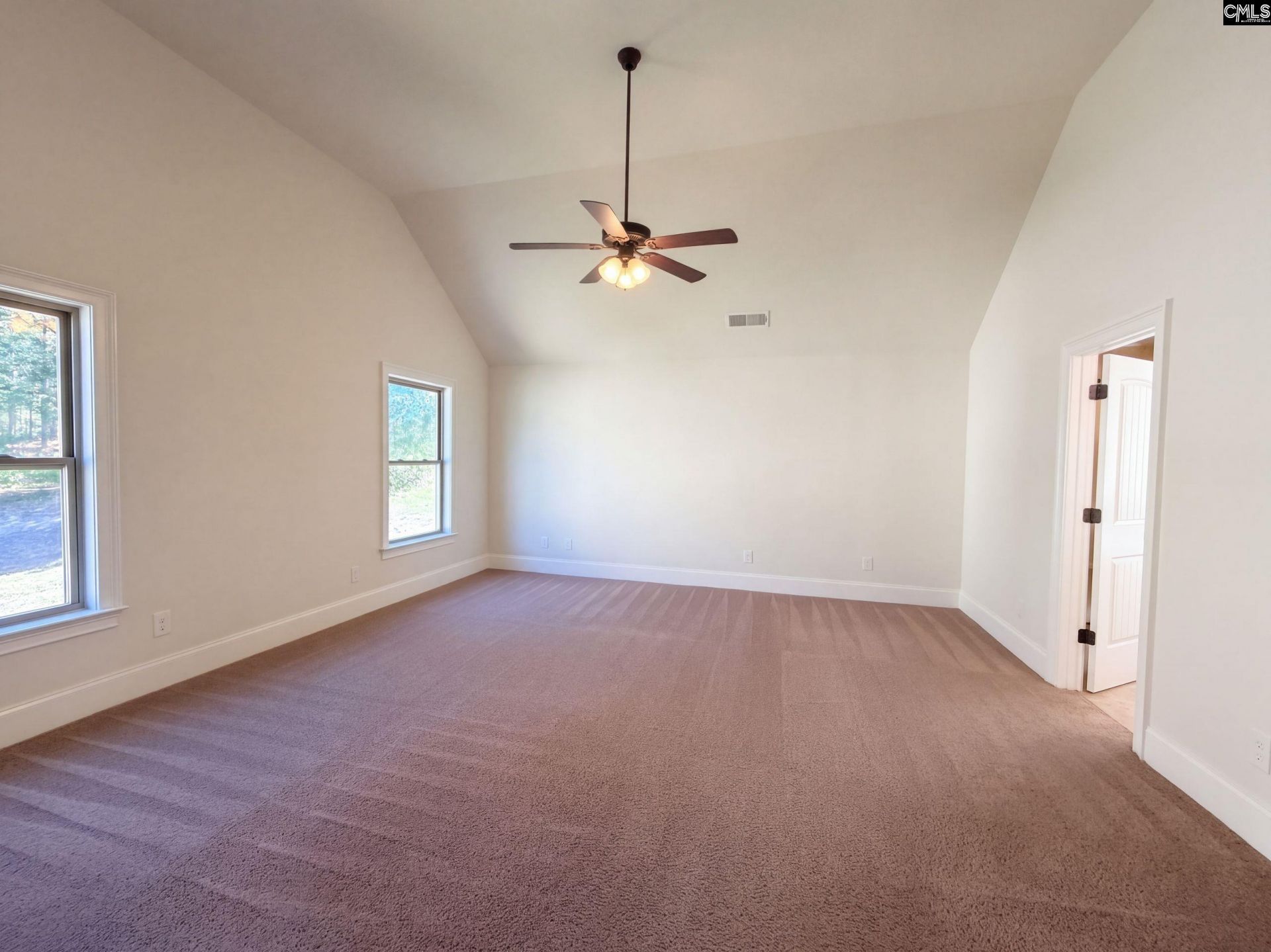 764 Club Cottage Drive  Photo 4