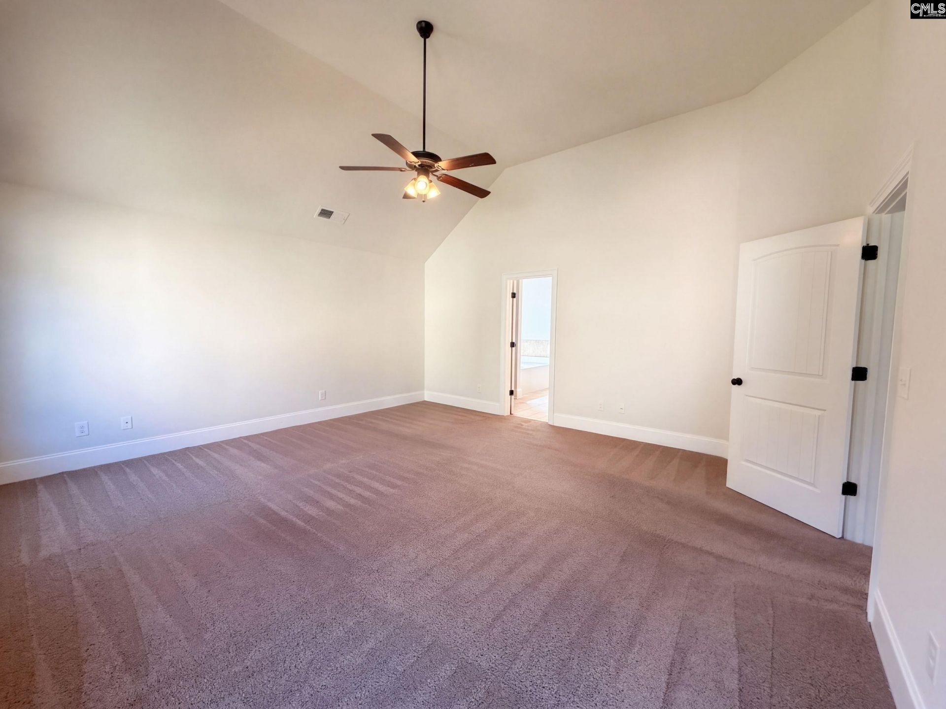 764 Club Cottage Drive  Photo 9