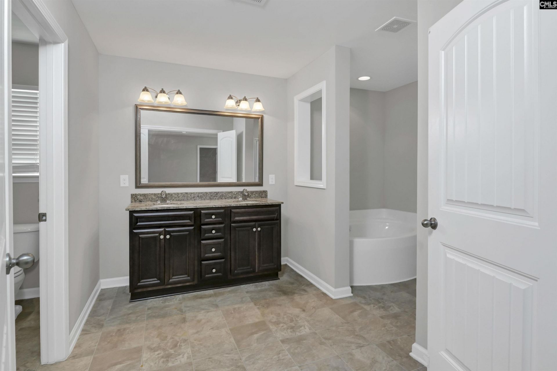 226 Crassula Drive  Photo 36