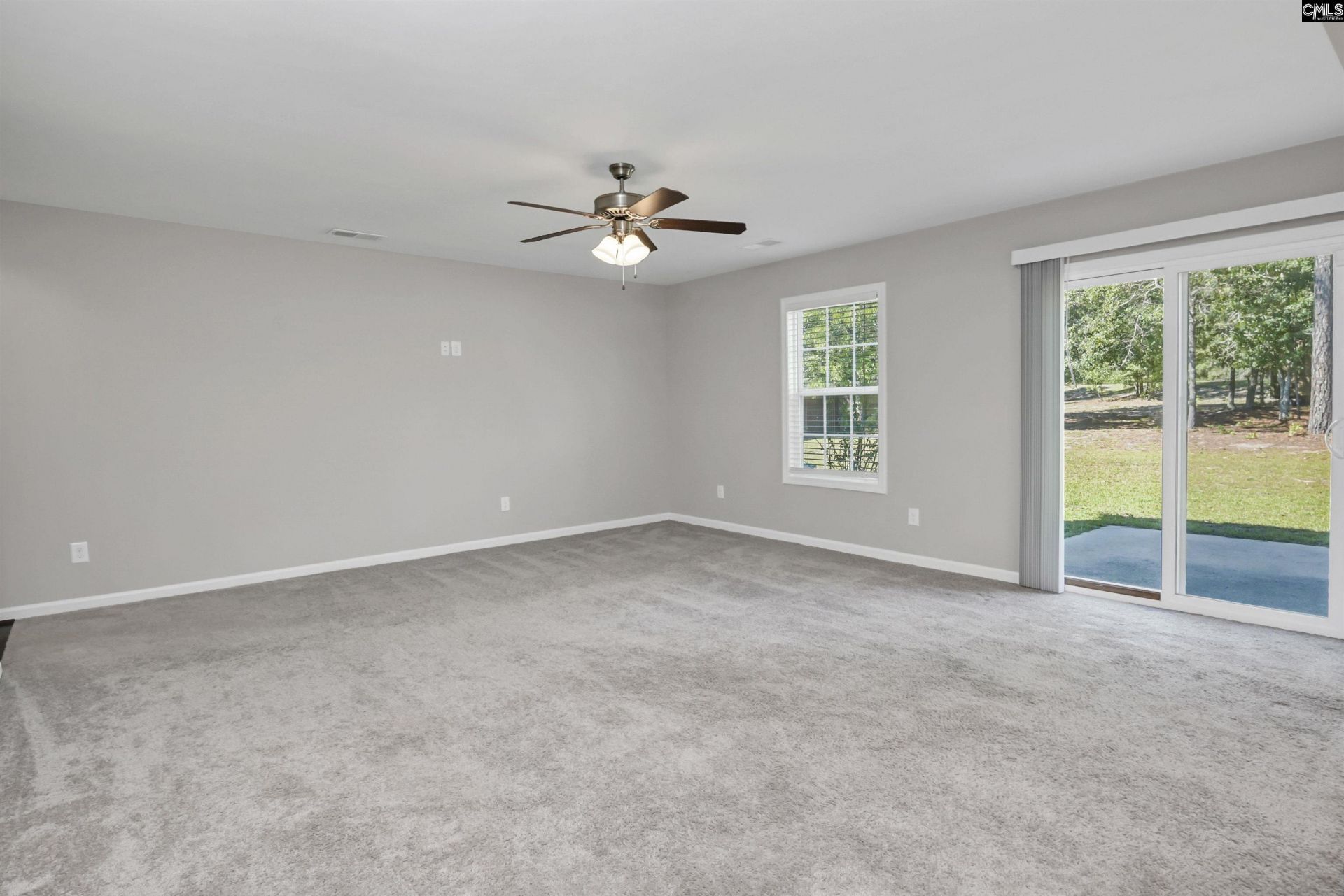 226 Crassula Drive  Photo 5