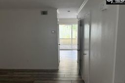 3906 Overbrooke Drive  photo 4