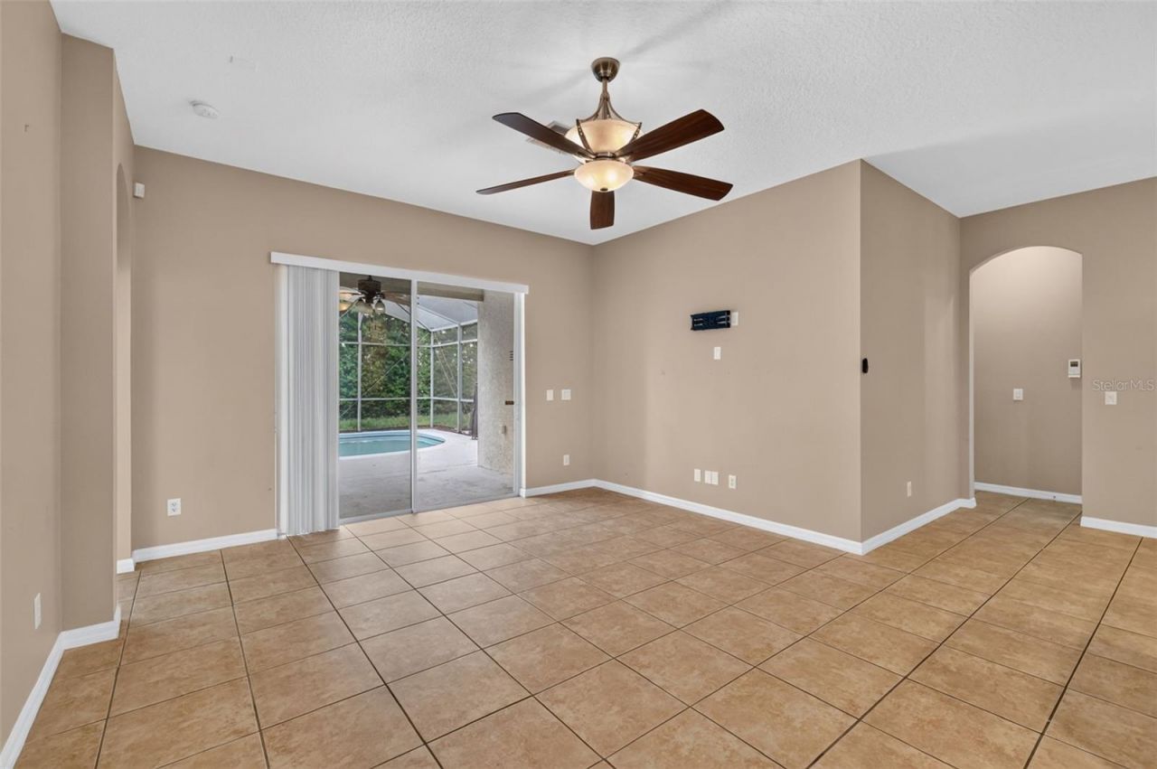 8484 Dover View Lane, Orlando, FL 32829 Photo