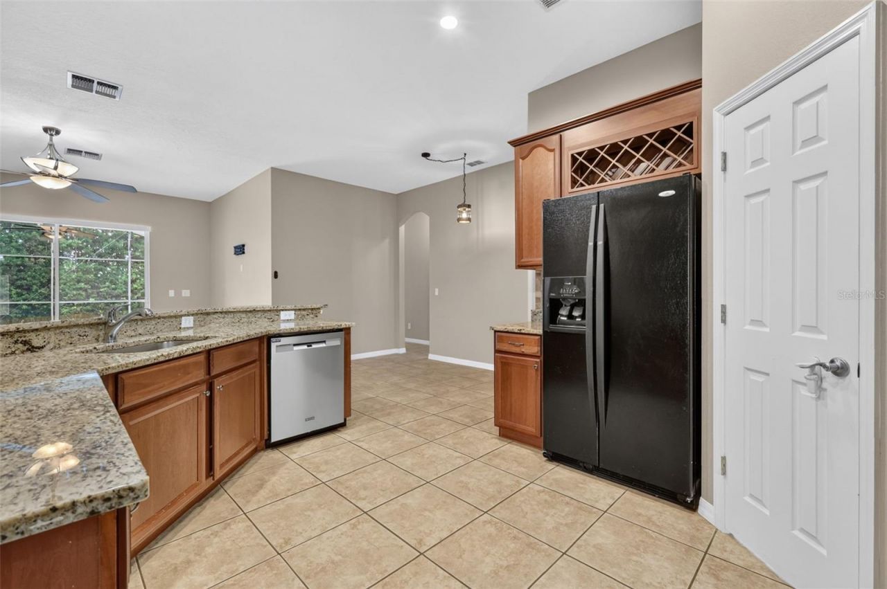 8484 Dover View Lane , Orlando, FL 32829 Photo