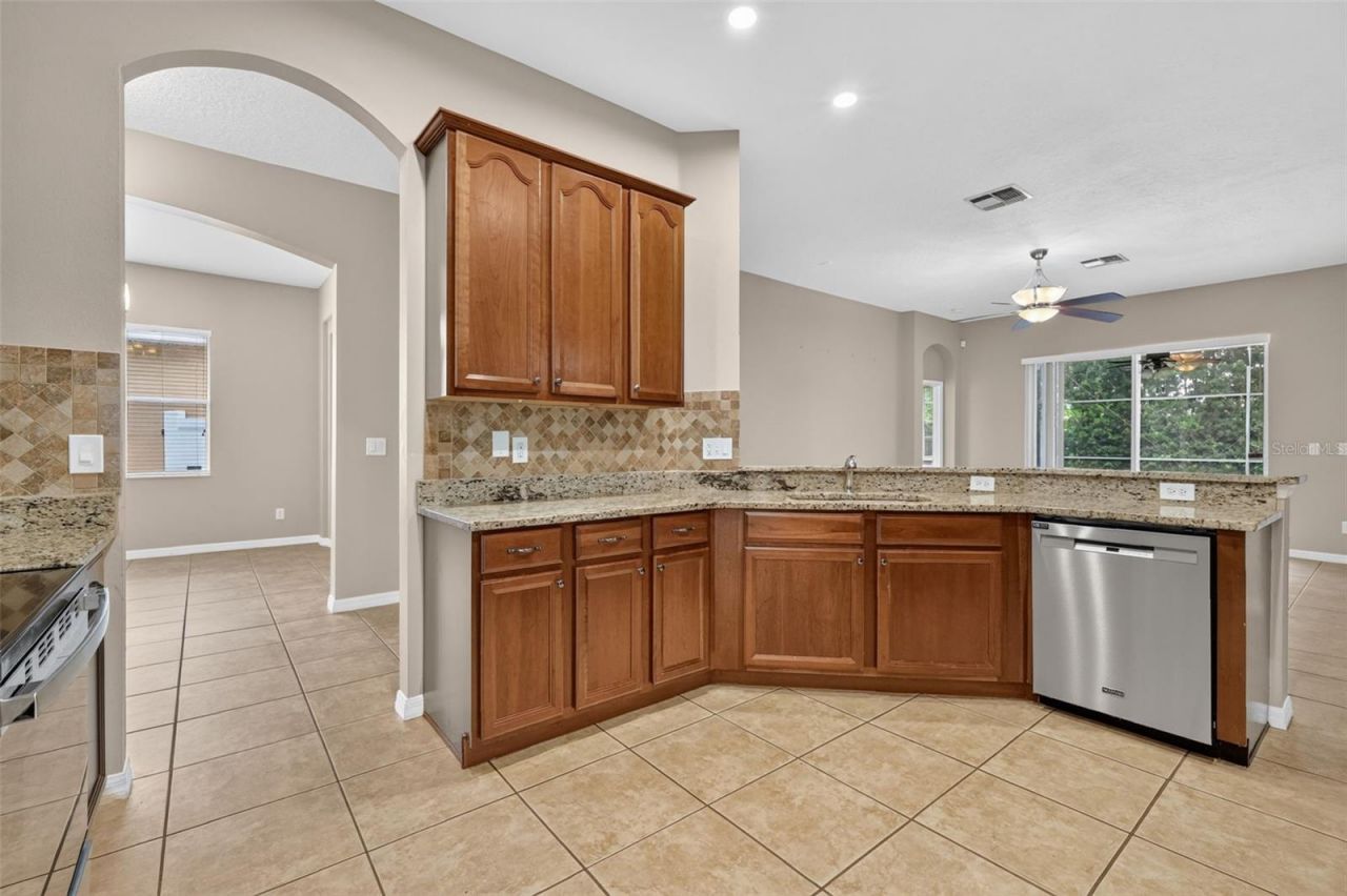 8484 Dover View Lane , Orlando, FL 32829 Photo