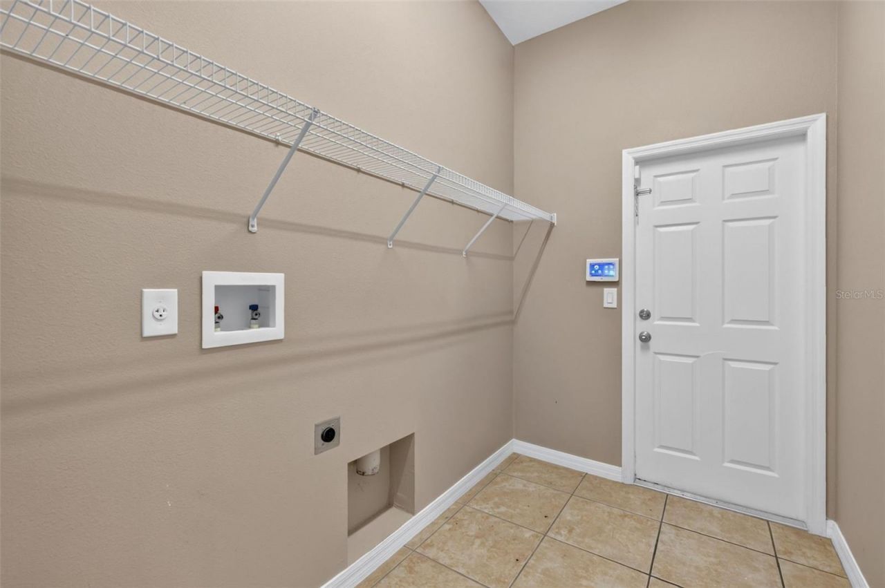 8484 Dover View Lane, Orlando, FL 32829 Photo