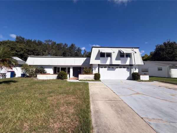 4111 WOODSVILLE DRIVE , NEW PORT RICHEY, FL 34652