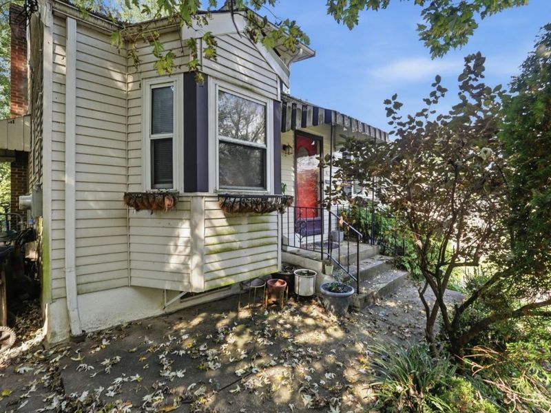 439 Grand Avenue, Cincinnati, OH 45205 Photo 3