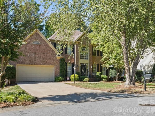 16131 Cranleigh Drive , Huntersville, NC 28078