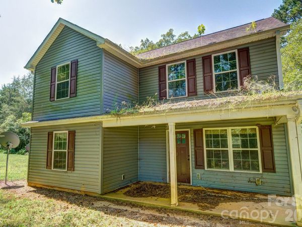 1817 St Marks Church Road , Crouse, NC 28033
