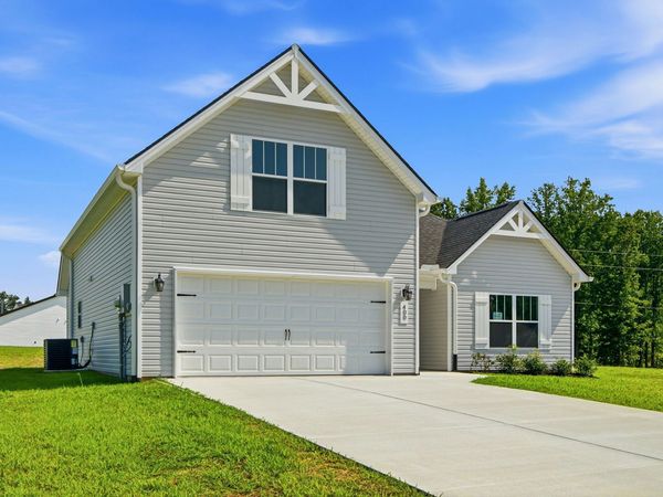 400 Marcella Court , Dickson, TN 37055