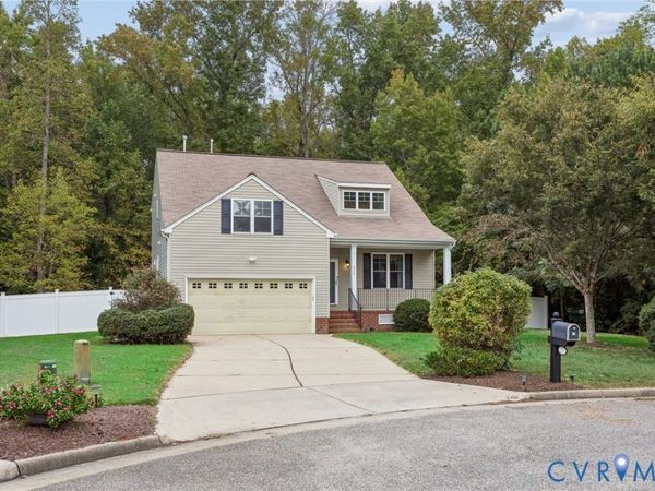 111 Perlie Court, Yorktown, VA 23692