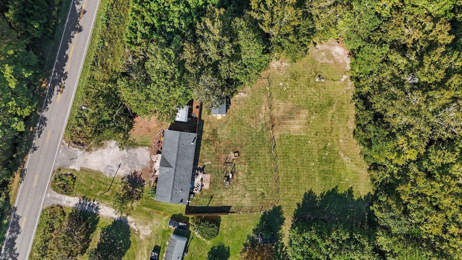 1772 Highway 57 N Photo 32