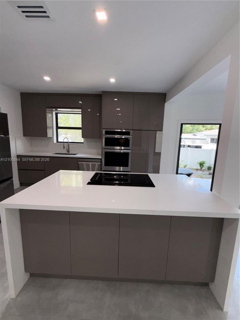 12615 N Miami Ave , North Miami, FL 33168 Photo