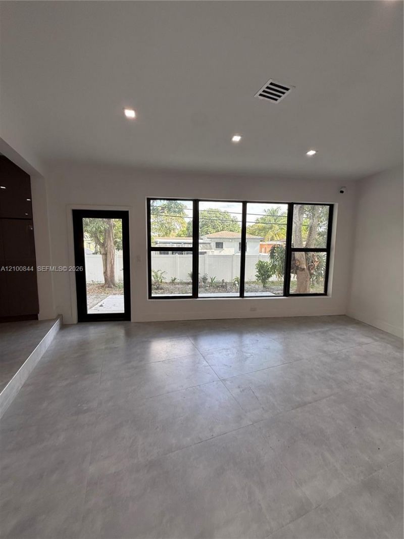 12615 N Miami Ave , North Miami, FL 33168 Photo